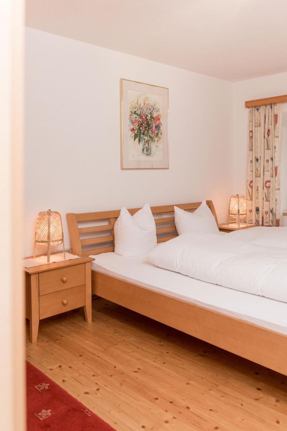 Hotel Kreuz Pfunds Værelse billede